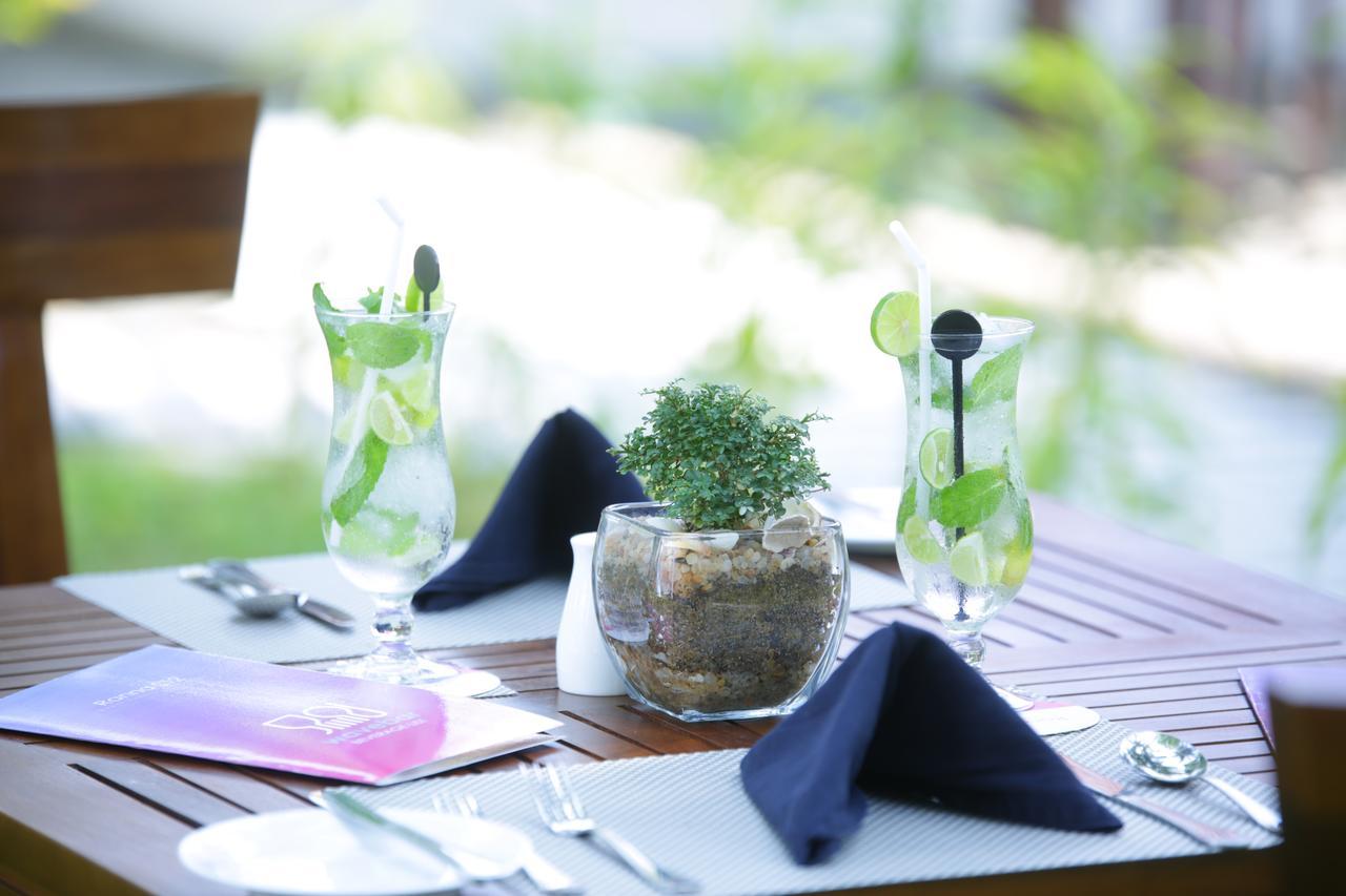 Ranna 212 Beach Resort Kahandamodara Ngoại thất bức ảnh